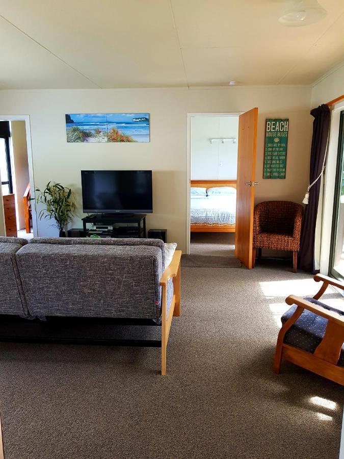 Estuary Retreat Whangamata Bagian luar foto